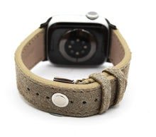 Load image into Gallery viewer, Cinturino in Vero Camoscio per Apple Watch