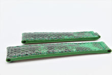 Load image into Gallery viewer, SNAKESKIN PIECE