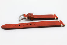 Load image into Gallery viewer, Cinturino Vintage in Vero Cuoio Pull-Up